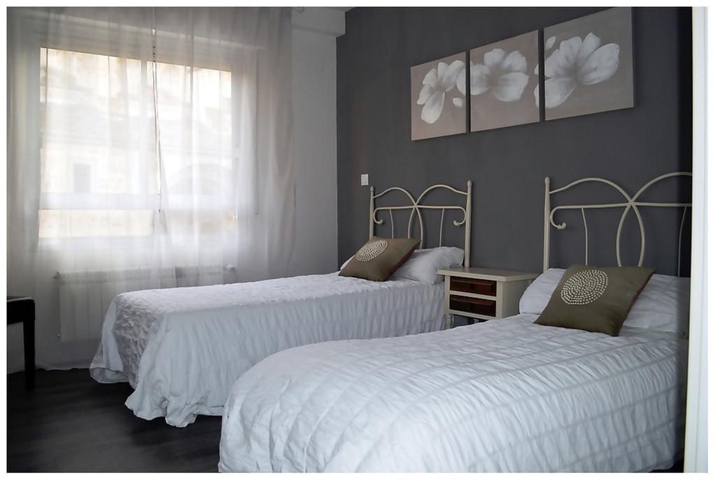 Colegiata Home Талавера-де-ла-Рейна Экстерьер фото